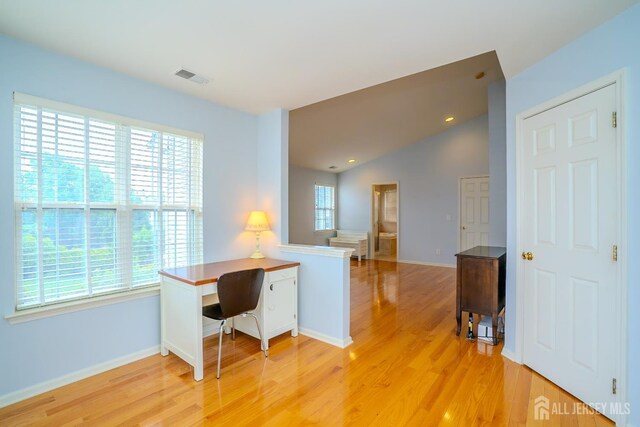 12 Elsie Dr, Plainsboro, NJ 08536