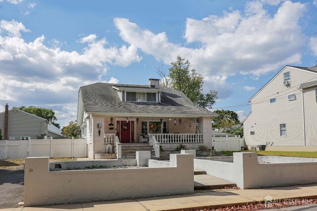 view of front of house with a porch