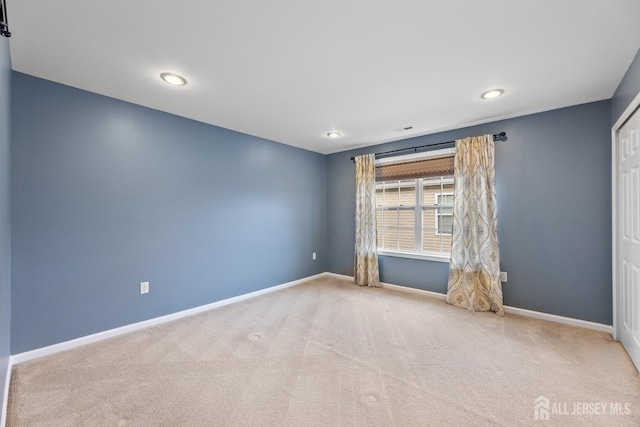 55 Dahlia Ct, Piscataway, NJ 08854 - carpeted empty room with baseboards and recessed lighting