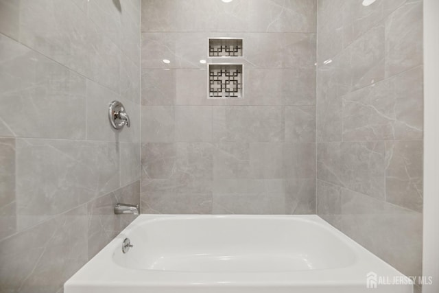 210 N 2nd Ave, Highland Park, NJ 08904 - view of bathroom
