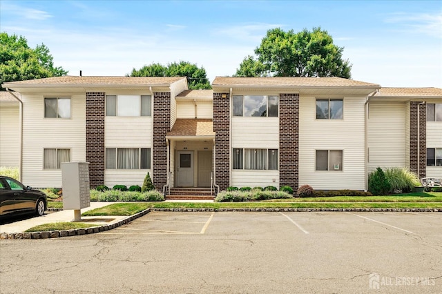 308 Cyynthia Ct, South Brunswick, NJ 08540 - photo 1