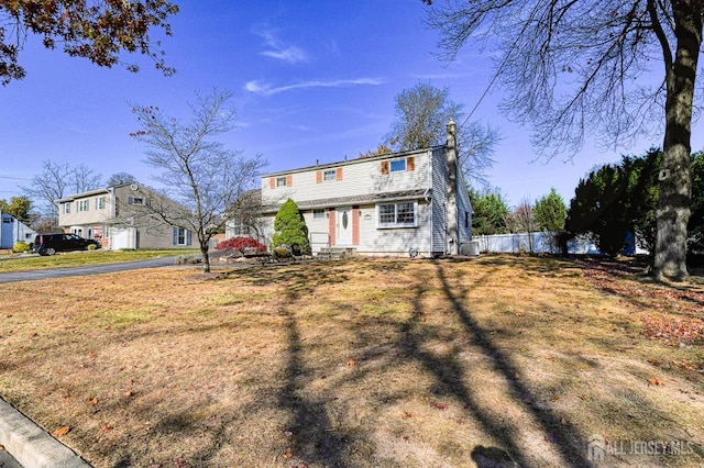 view of front of property