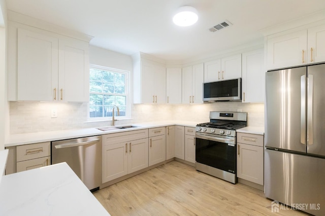 703 Timber Oaks Rd, Edison, NJ 08820 - photo 1