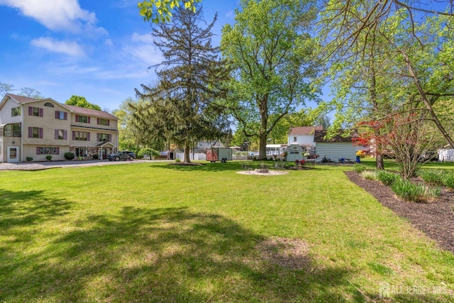 229 Greenbrook Rd, Green Brook, NJ 08812 - view of grassy yard