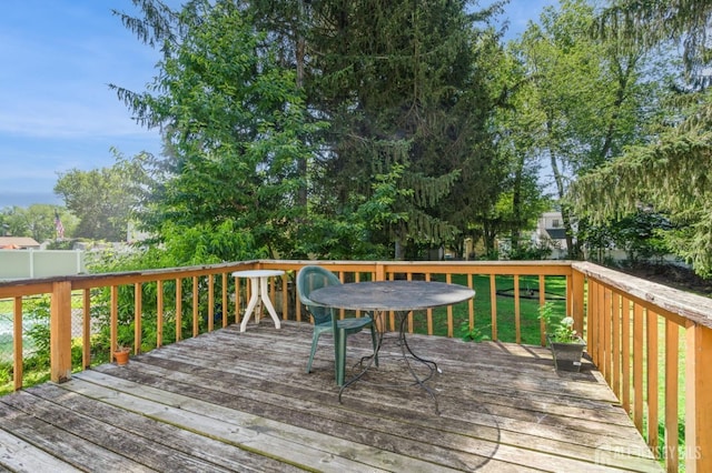 571 Greenbrook Rd, North Plainfield, NJ 07063 - view of wooden deck