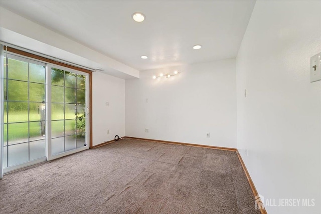 1899 Noah Dr, North Brunswick, NJ 08902 - photo 31