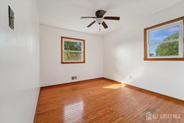 1899 Noah Dr, North Brunswick, NJ 08902 - photo 28