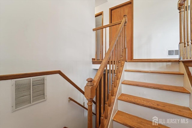 1899 Noah Dr, North Brunswick, NJ 08902 - photo 4