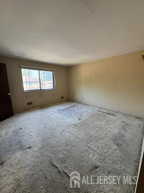 165 Penn Ct, Old Bridge, NJ 07747 - view of carpeted spare room