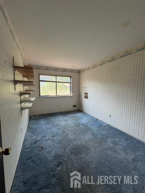 165 Penn Ct, Old Bridge, NJ 07747 - view of carpeted empty room