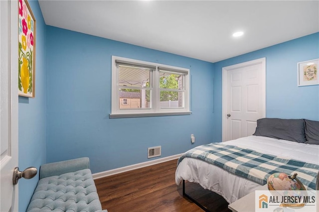 119 Brown Ave, Iselin, NJ 08830 - bedroom featuring wood finished floors and recessed lighting