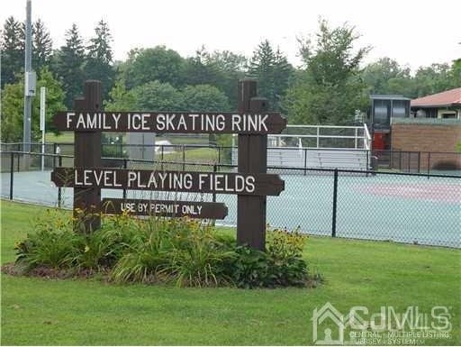 18 Judson St Unit 3A, Edison, NJ 08837 - view of community sign
