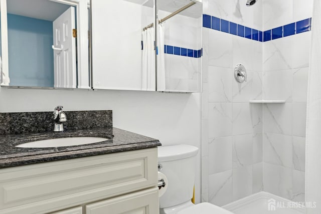 675 Bound Brook Rd Unit C0019, Dunellen, NJ 08812 - full bathroom featuring vanity and tiled shower