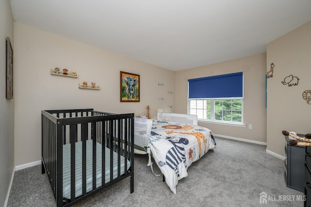 274 Pinelli Dr, Piscataway, NJ 08854 - carpeted bedroom with baseboards