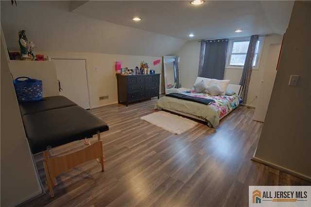 182 Columbia Ave, North Plainfield, NJ 07060 - bedroom featuring lofted ceiling, wood finished floors, baseboards, and recessed lighting
