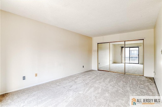 354 Westgate Dr, Edison, NJ 08820 - photo 38