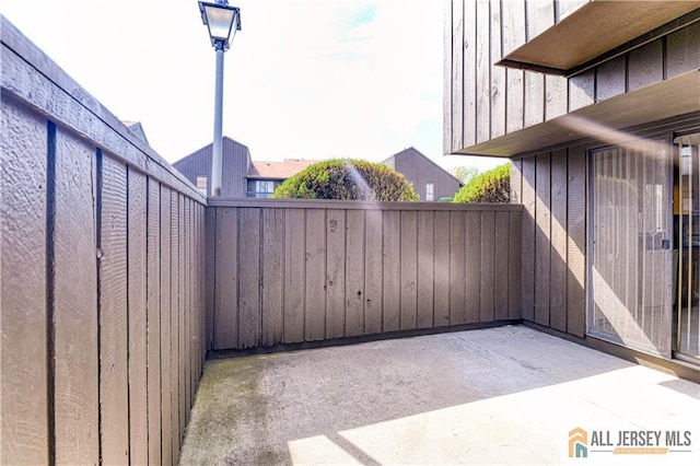 354 Westgate Dr, Edison, NJ 08820 - photo 9