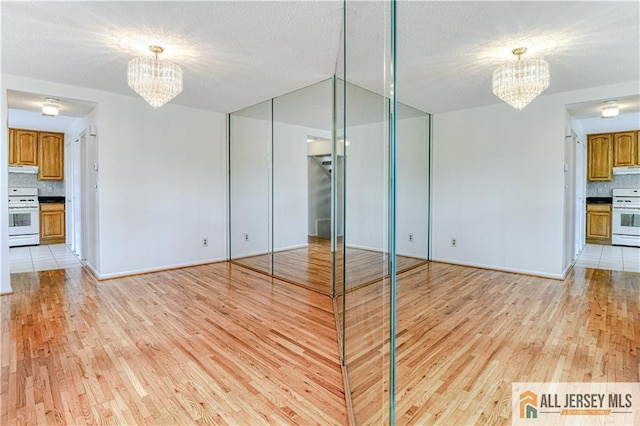 354 Westgate Dr, Edison, NJ 08820 - photo 23