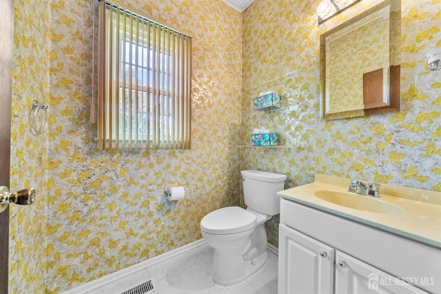 85 Hidden Lake Dr, North Brunswick, NJ 08902 - half bath with vanity and wallpapered walls