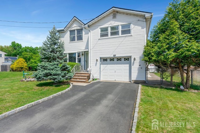 124 6th Ave, Middlesex, NJ 08846 - traditional home featuring an attached garage and driveway