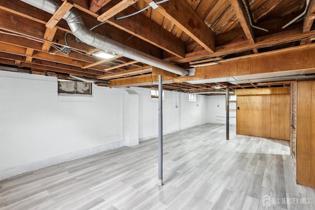 192 Lakeview Ave, Piscataway, NJ 08854 - below grade area with wood finished floors