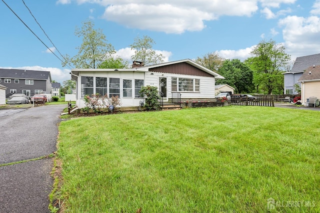 192 Lakeview Ave, Piscataway, NJ 08854 - view of front facade