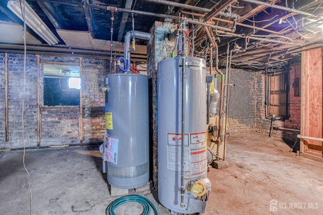195 Ward St, New Brunswick, NJ 08901 - utilities with water heater and gas water heater
