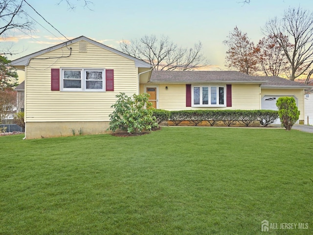 20 Ellingham Ave, Monroe, NJ 08831 - single story home featuring a front lawn and a garage