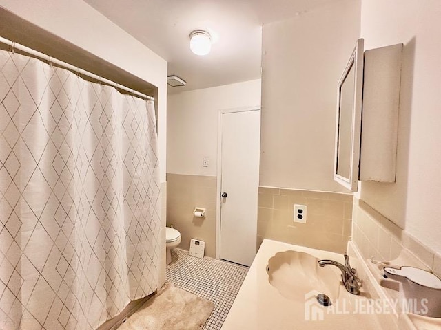 52 Westside Ave, Avenel, NJ 07001 - photo 28