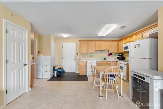 131 Liddle Ave, Edison, NJ 08837 - photo 6