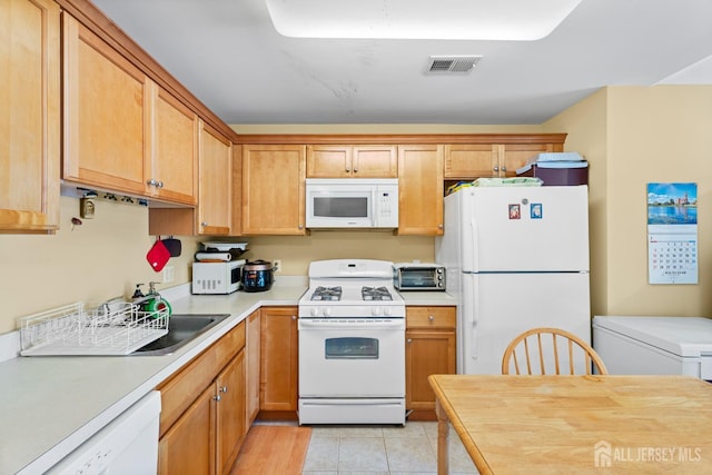 131 Liddle Ave, Edison, NJ 08837 - photo 5