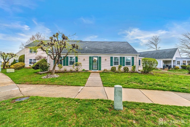 309 Sharon Way Unit A, Monroe, NJ 08831 - view of front of home with a front yard