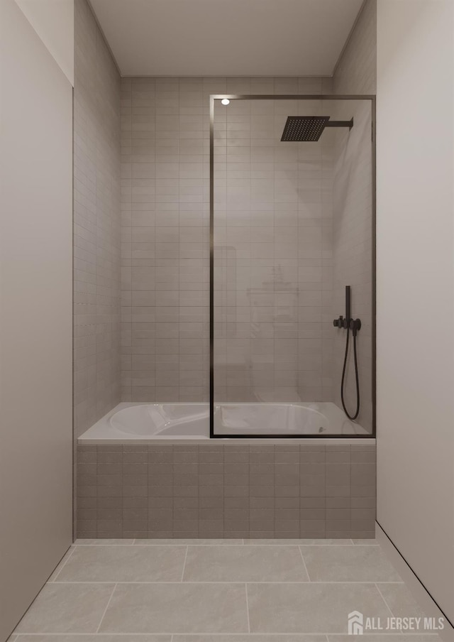 335 21st St, Irvington, NJ 07111 - full bath with tile patterned floors and tiled shower / bath