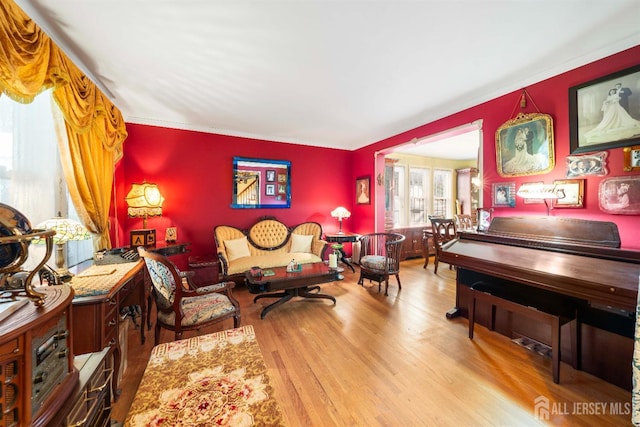 545 Myrtle Ave, Woodbridge Proper, NJ 07095 - living area featuring wood finished floors