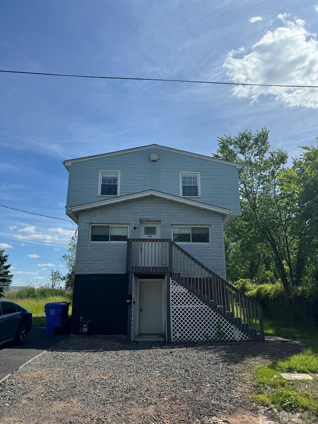 view of front of property