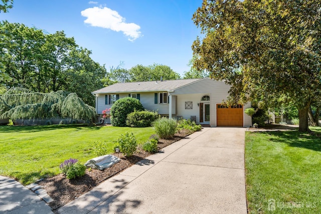 5 Meade Ct, Piscataway, NJ 08854 - bi-level home featuring an attached garage, a front yard, and driveway
