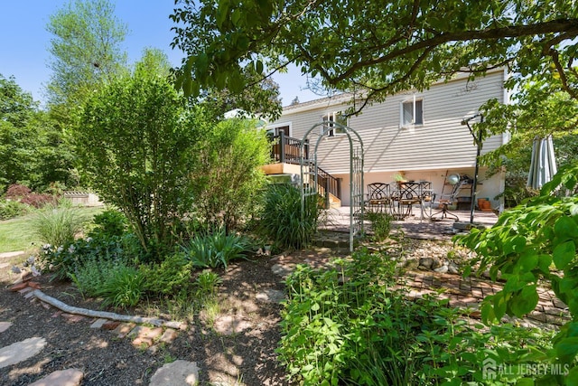 5 Meade Ct, Piscataway, NJ 08854 - rear view of property with a patio and stucco siding