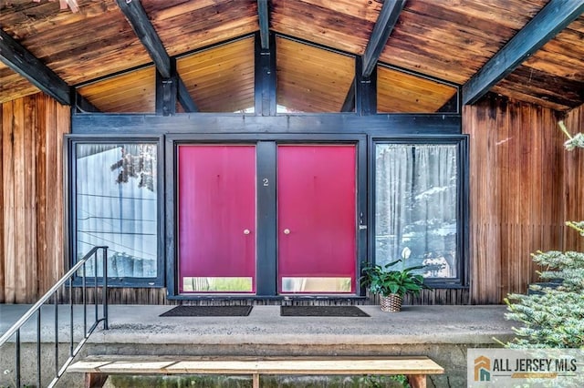 view of property entrance