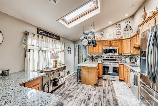 7 Caroline Pl, Colonia, NJ 07067 - photo 8