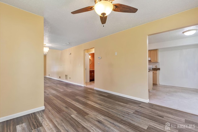 146 Nebula Rd, Piscataway, NJ 08854 - photo 13