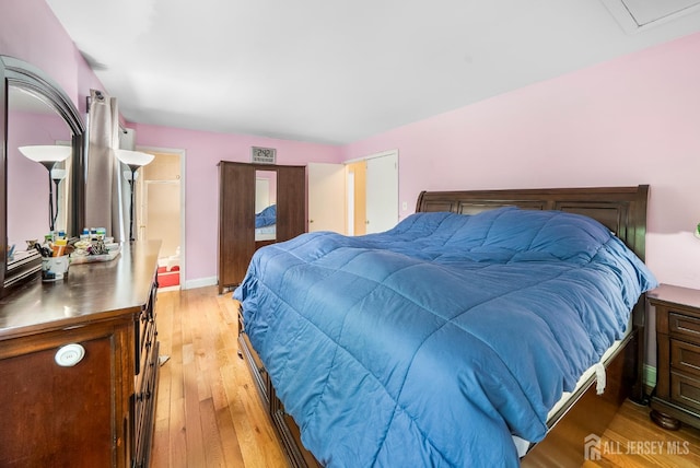 23 Boxwood Cir, Edison, NJ 08820 - bedroom featuring light wood-type flooring and baseboards