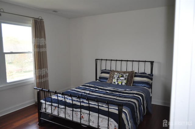 12 Sunny Ct, Monroe, NJ 08831 - bedroom with wood finished floors and baseboards