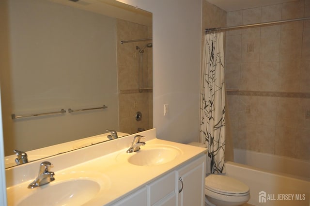 12 Sunny Ct, Monroe, NJ 08831 - bathroom with double vanity, shower / bath combination with curtain, and toilet