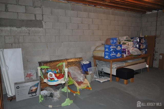 12 Sunny Ct, Monroe, NJ 08831 - unfinished basement featuring concrete block wall