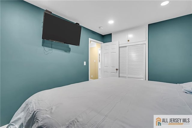 57 Washington Ave, Iselin, NJ 08830 - photo 31