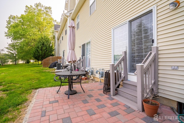 908 Blossom Cir S, Brunswick, NJ 08810 - view of patio