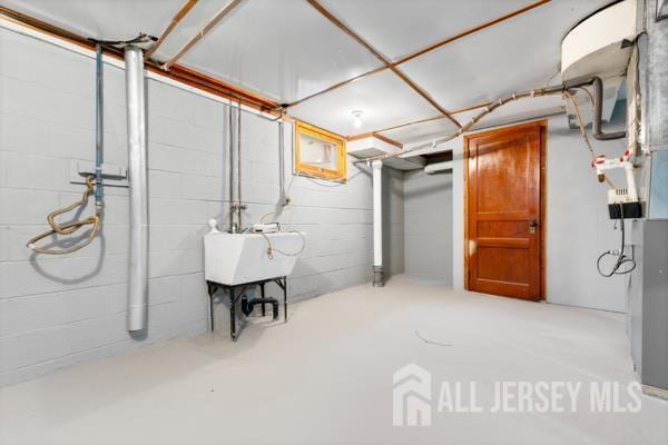 2164 Whitehorse Hamilton Square Rd, Hamilton, NJ 08690 - unfinished basement with a sink