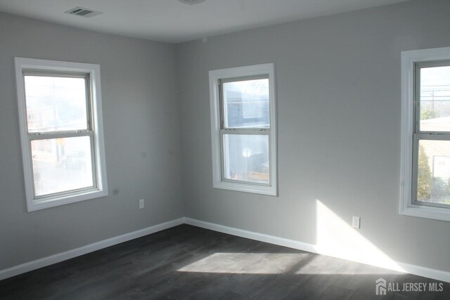 519 Roosevelt Ave, Carteret, NJ 07008 - photo 29