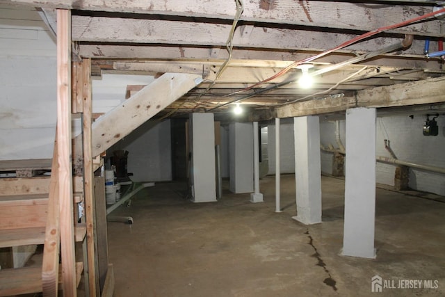 519 Roosevelt Ave, Carteret, NJ 07008 - photo 15