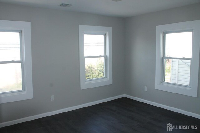 519 Roosevelt Ave, Carteret, NJ 07008 - photo 30